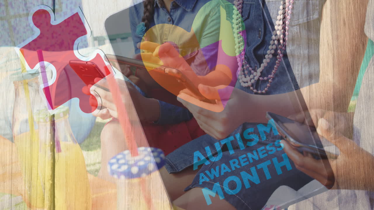 스마트 폰과 태블릿을 사용하는 친구들을 통해 다채로운 퍼즐 조각과 자폐증 텍스트의 애니메이션