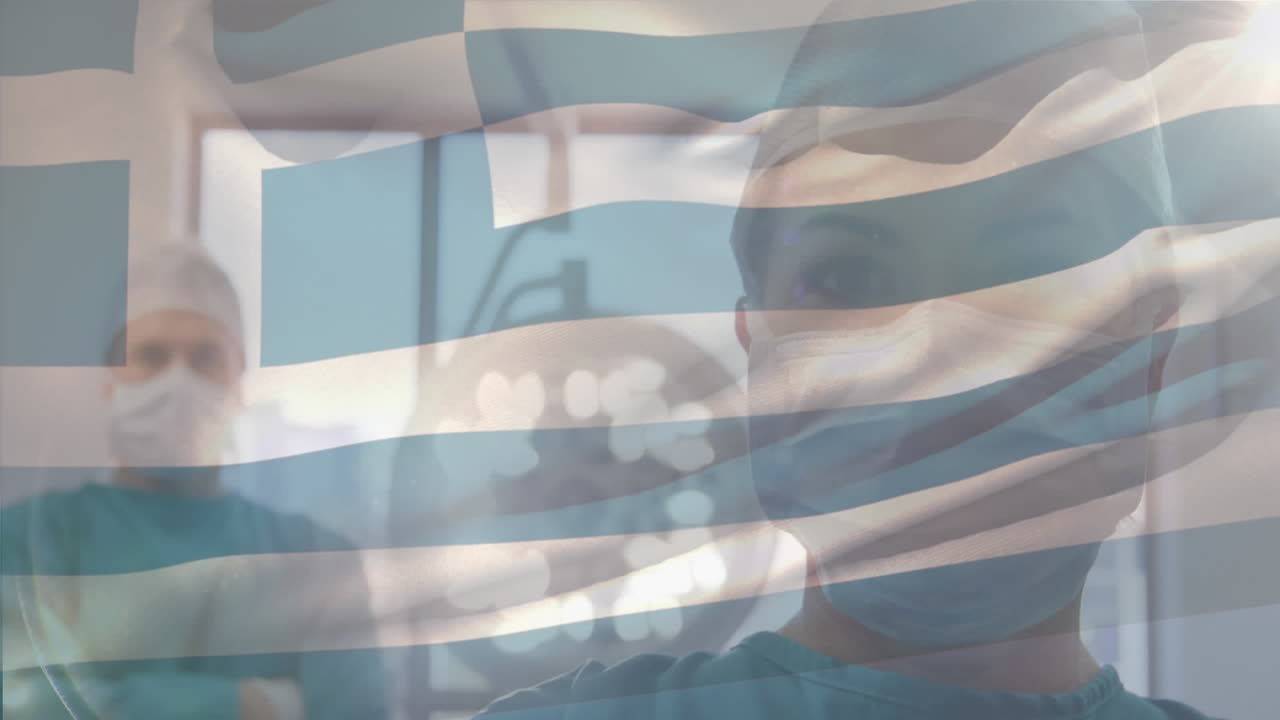 animación de la bandera de grecia ondeando sobre los cirujanos en el quirófano