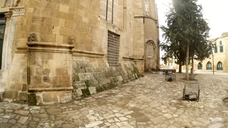 panorama de la izquierda a la derecha del lado trasero del templo