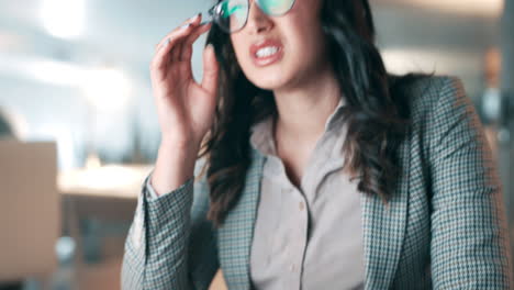 Headache,-business-woman-and-pain-at-computer-desk