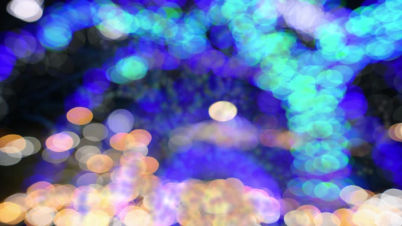 decoración del árbol con luces de vacaciones