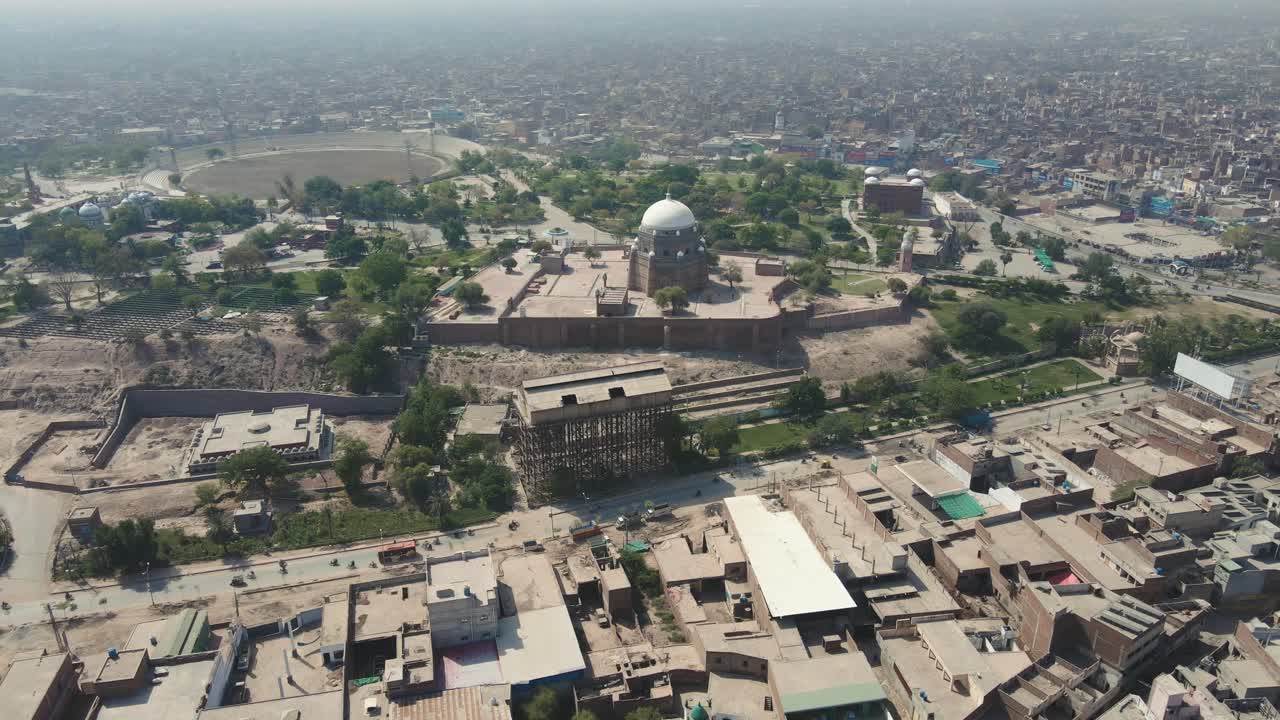 vista aérea de la ciudad de multan en punjab, pakistán