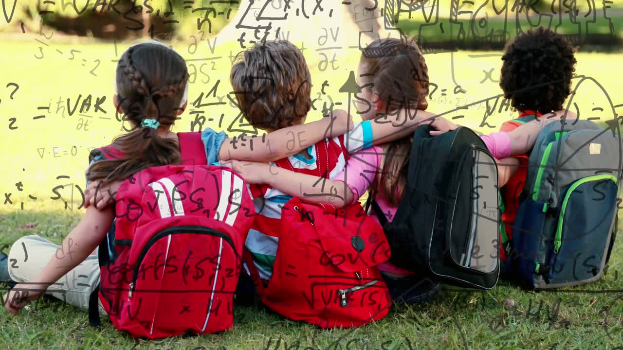 animación de ecuaciones matemáticas sobre escolares abrazando