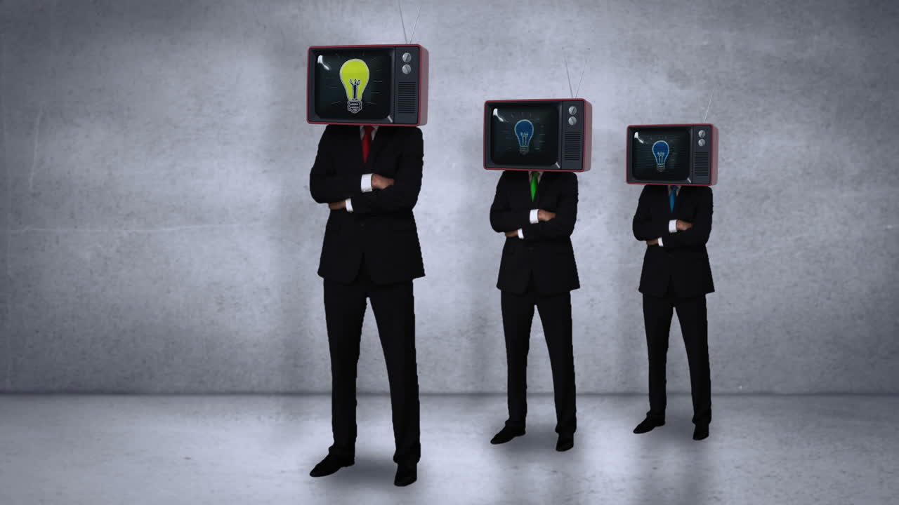 머리에 tv를 쓴 사업가