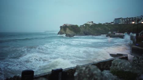 Huge-Waves-Splashing-Through-Shoreline-In-The-UK---Cyclone-Ciara---Wide-shot