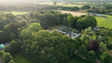 Paisaje-Escénico-De-La-Finca-Histórica-Broekbergen-En-Driebergen-rijsenburg,-Países-Bajos---Toma-Aérea-De-Drones