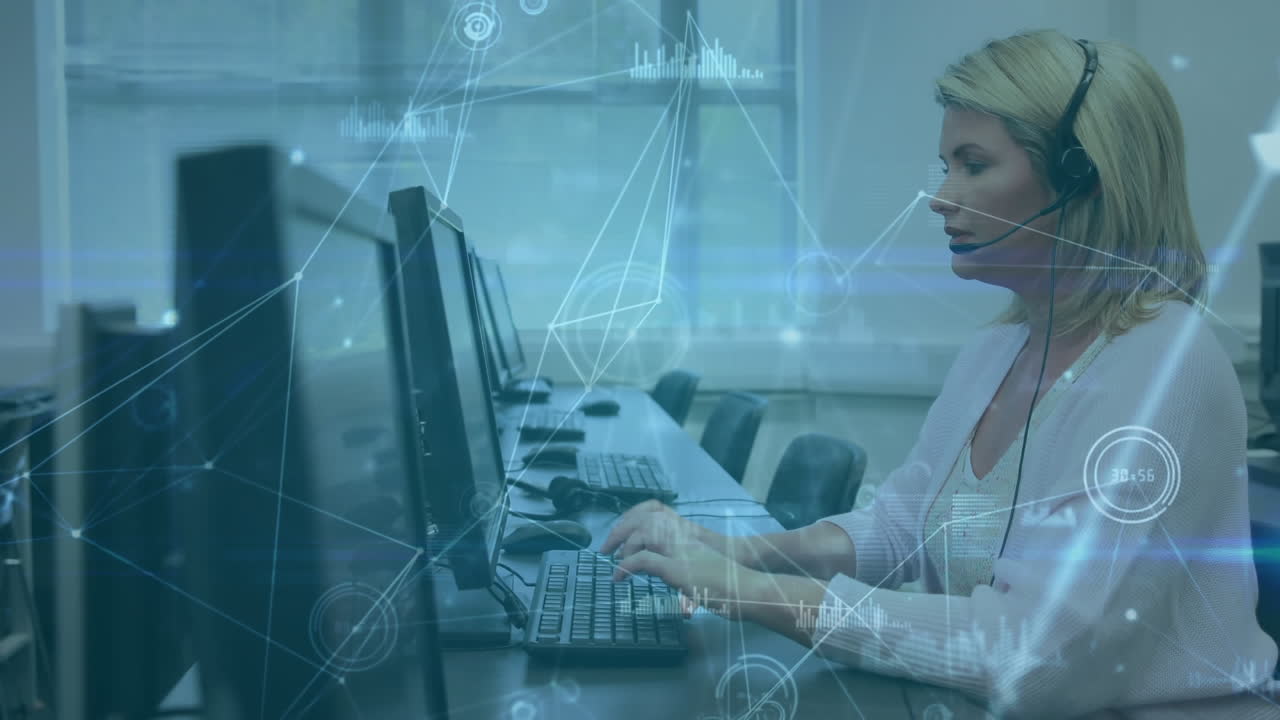бизнес и финансовая статистика над работающей женщиной.