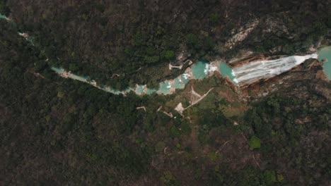 El-Chiflon-Waterfalls-surrounded-by-jungle-in-Chiapas,-Mexico