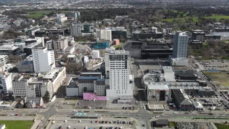 aerial del centro de christchurch y la restauración de la catedral después del terremoto