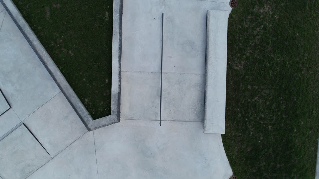 Skatepark bords slide from sky