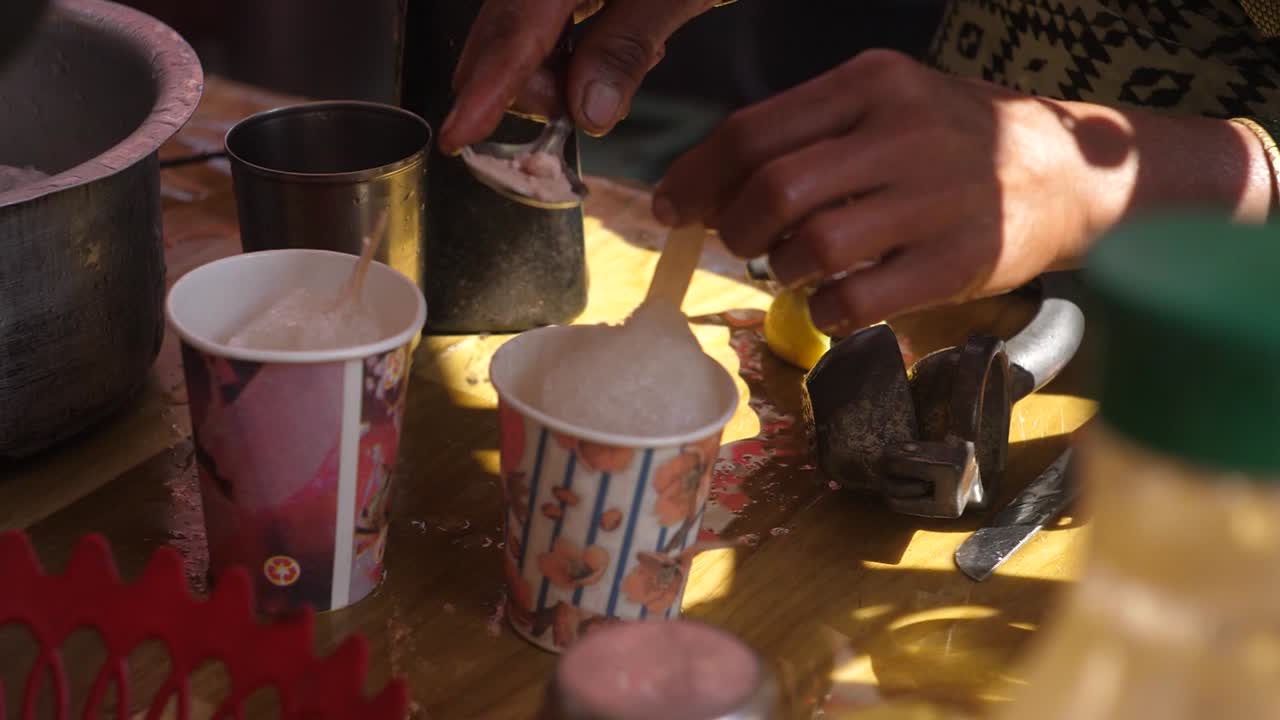 hacer kala katta hielo gola barf sabor india mumbai maharashtra matheran