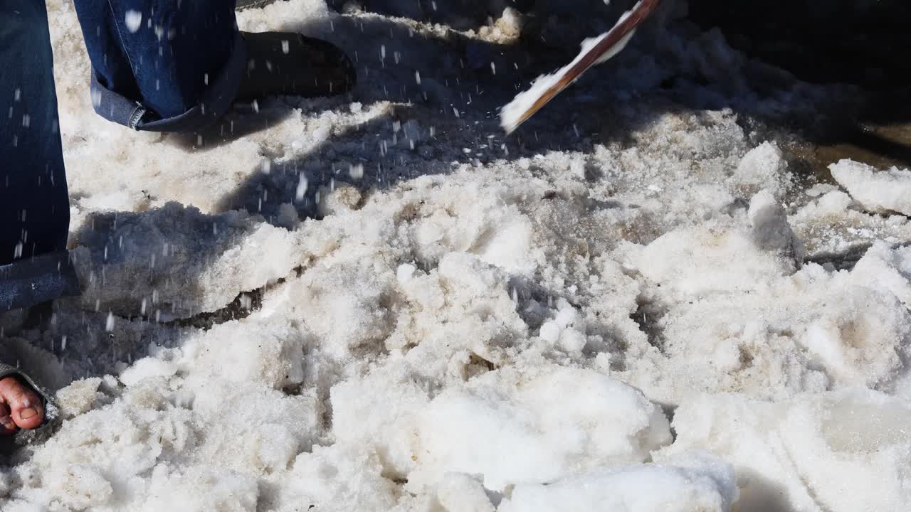 Process för snö- och isborttagning på vintervägbana