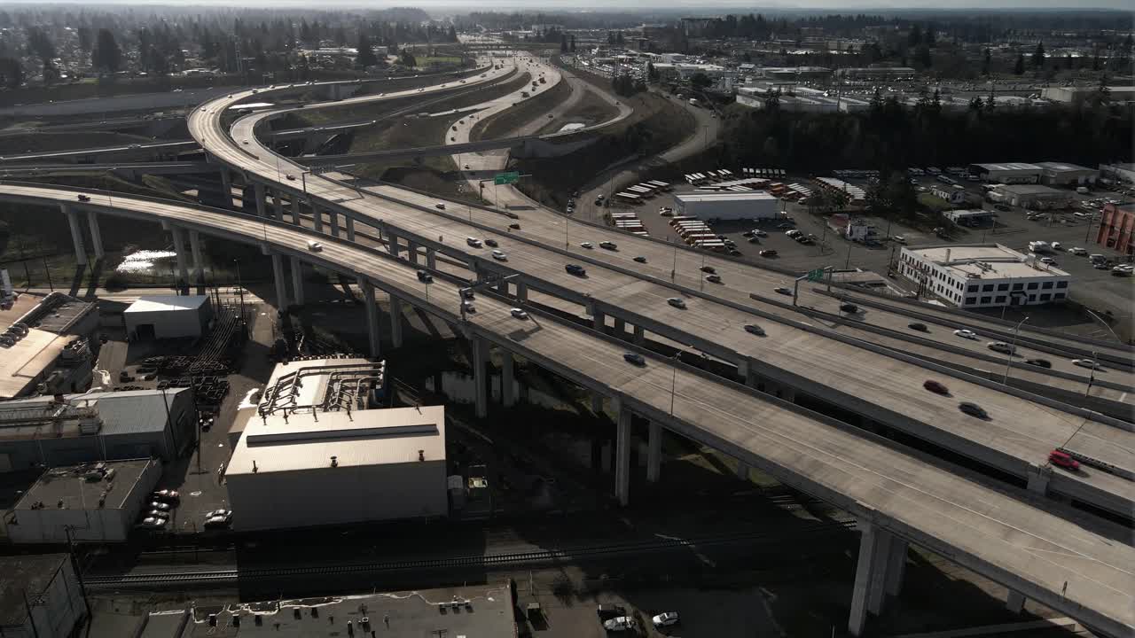 nalley valley viaduct, tacoma wa, 공중 하강을 통한 통근자 교통 사행