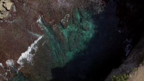 AERIAL:-Broken-Beach-in-Nusa-Penida-Indonesia