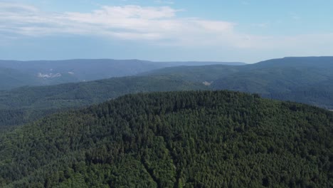 Cinematic-4K-clip-over-the-mountain-area-and-the-Black-Forest-in-Baden-Baden,-Germany