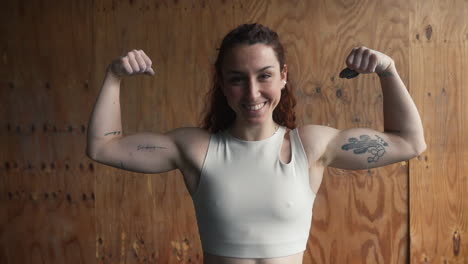 Mujer-Poderosa,-Fuerza-Y-Positividad.