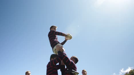 rugby players practicing to defend the ball 4k 4k