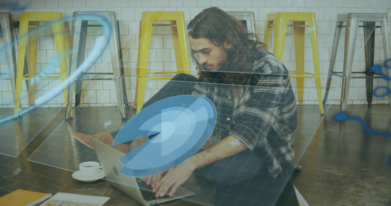 Hombre escribiendo en el portátil, generando una cuadrícula de RA y superposiciones de círculos concéntricos para diseño tecnológico.