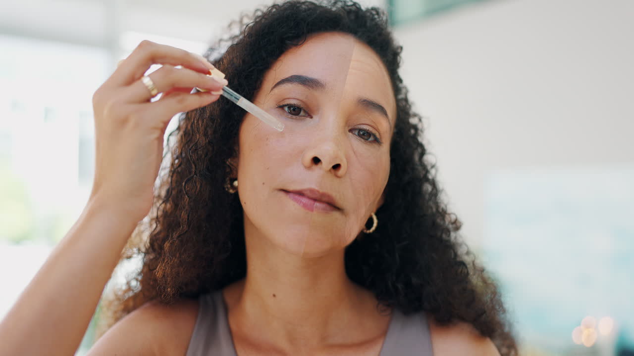 mujer aplicando suero facial