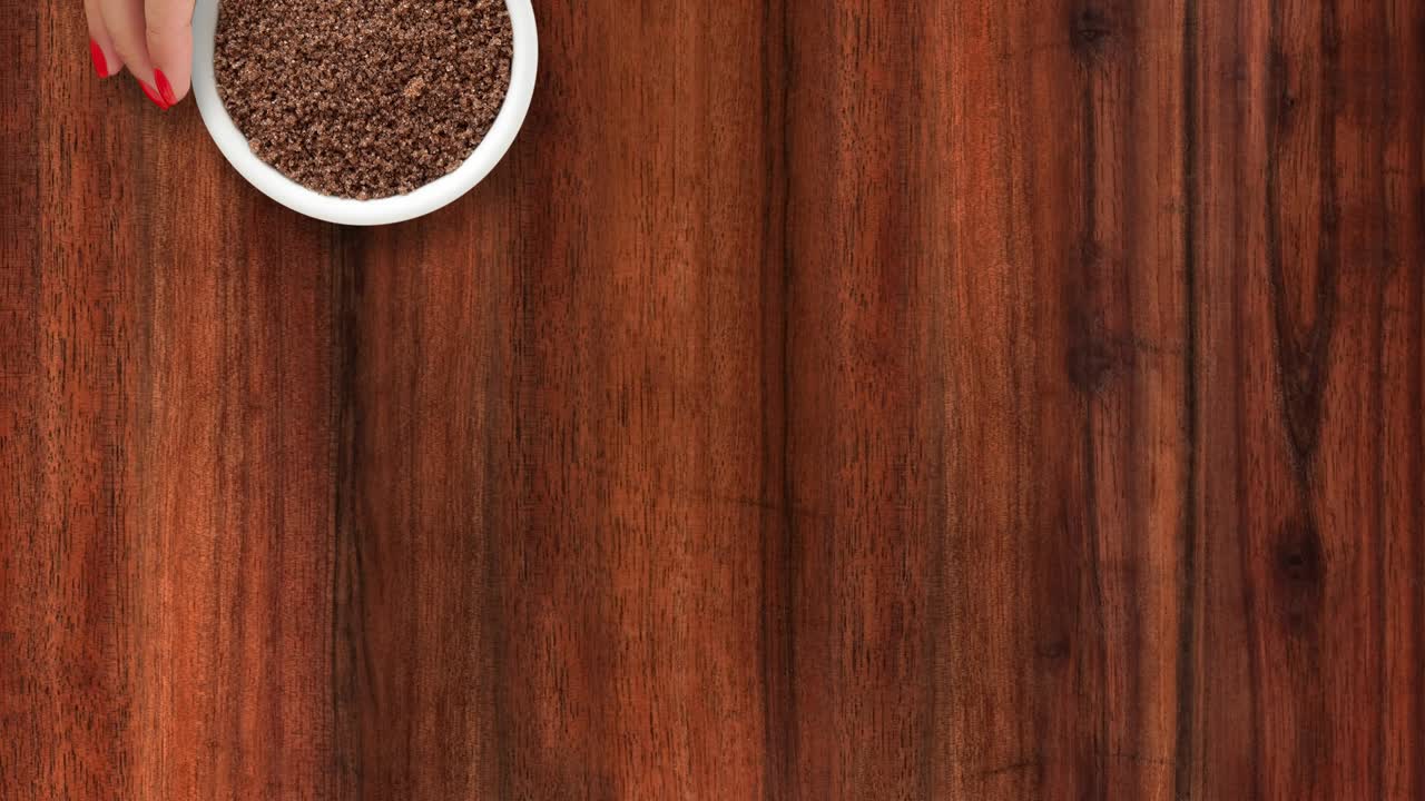 Offerta di zucchero nero.