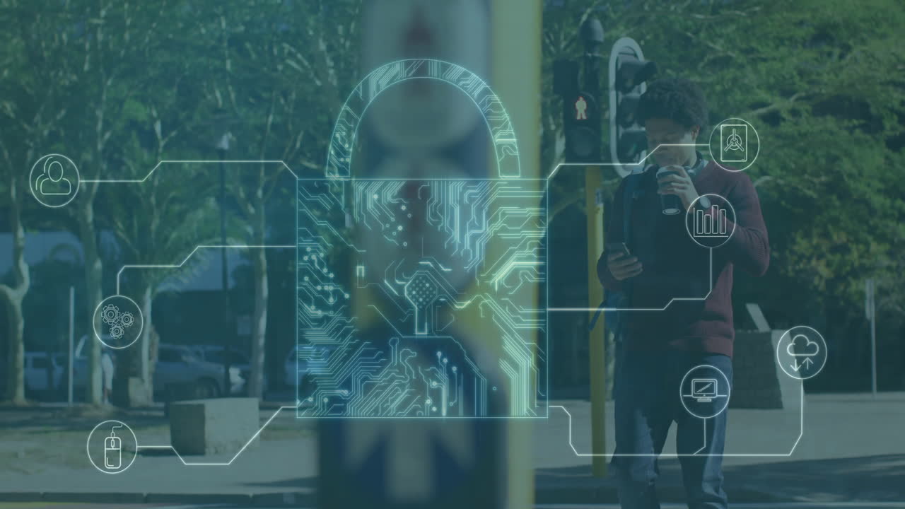 animación de un candado con iconos sobre un hombre biracial usando un teléfono inteligente y caminando por la calle