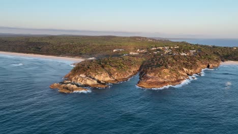 tomada aérea en órbita de las islas stradbroke punto de observación north gorge