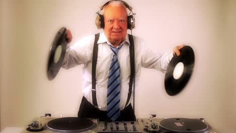 abuelo dj vid 03