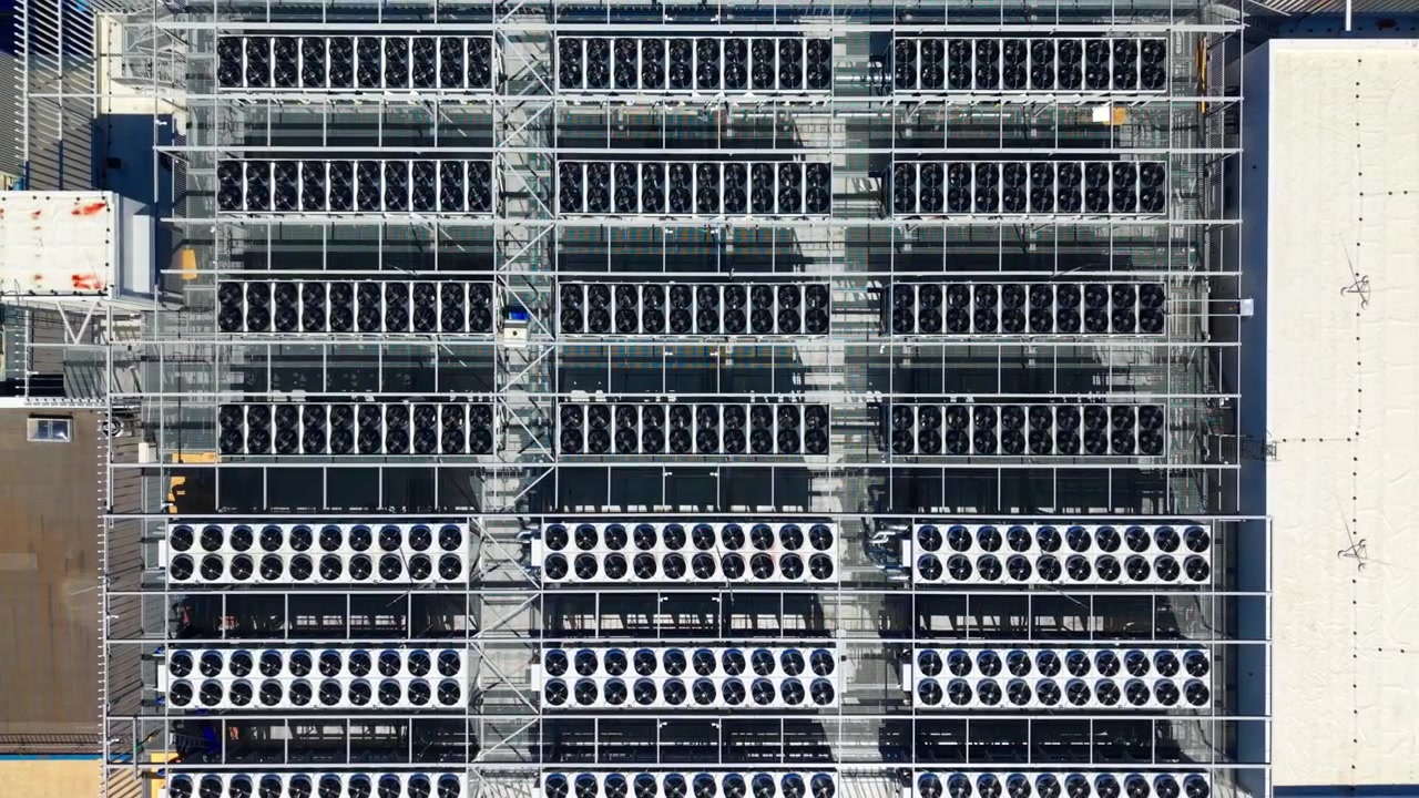 Geometric rooftop infrastructure, efficient thermal management servers worldwide