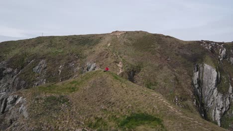 告別在霍斯都柏林愛爾蘭山峰空中