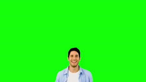 Hombre-Saltando-De-Alegría-En-La-Pantalla-Verde