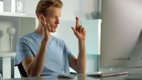 Closeup-manager-videocalling-discussing-startup-project-with-team-at-home-office