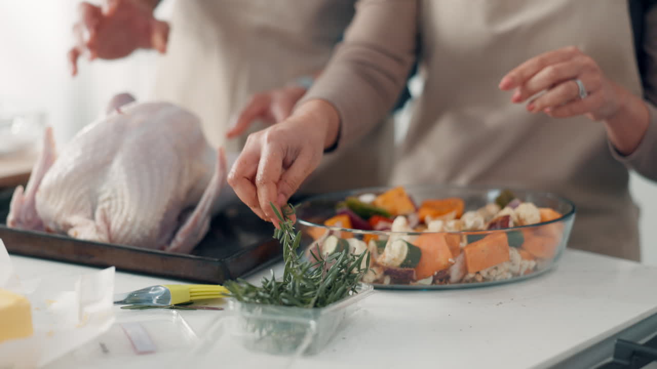 Couple preparing Thanksgiving dinner together