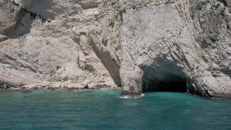 zakynthos island cliffs pan 2