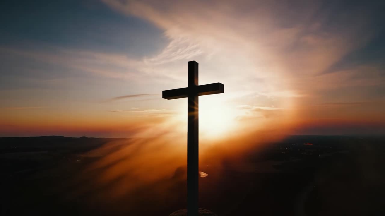La cruz al atardecer