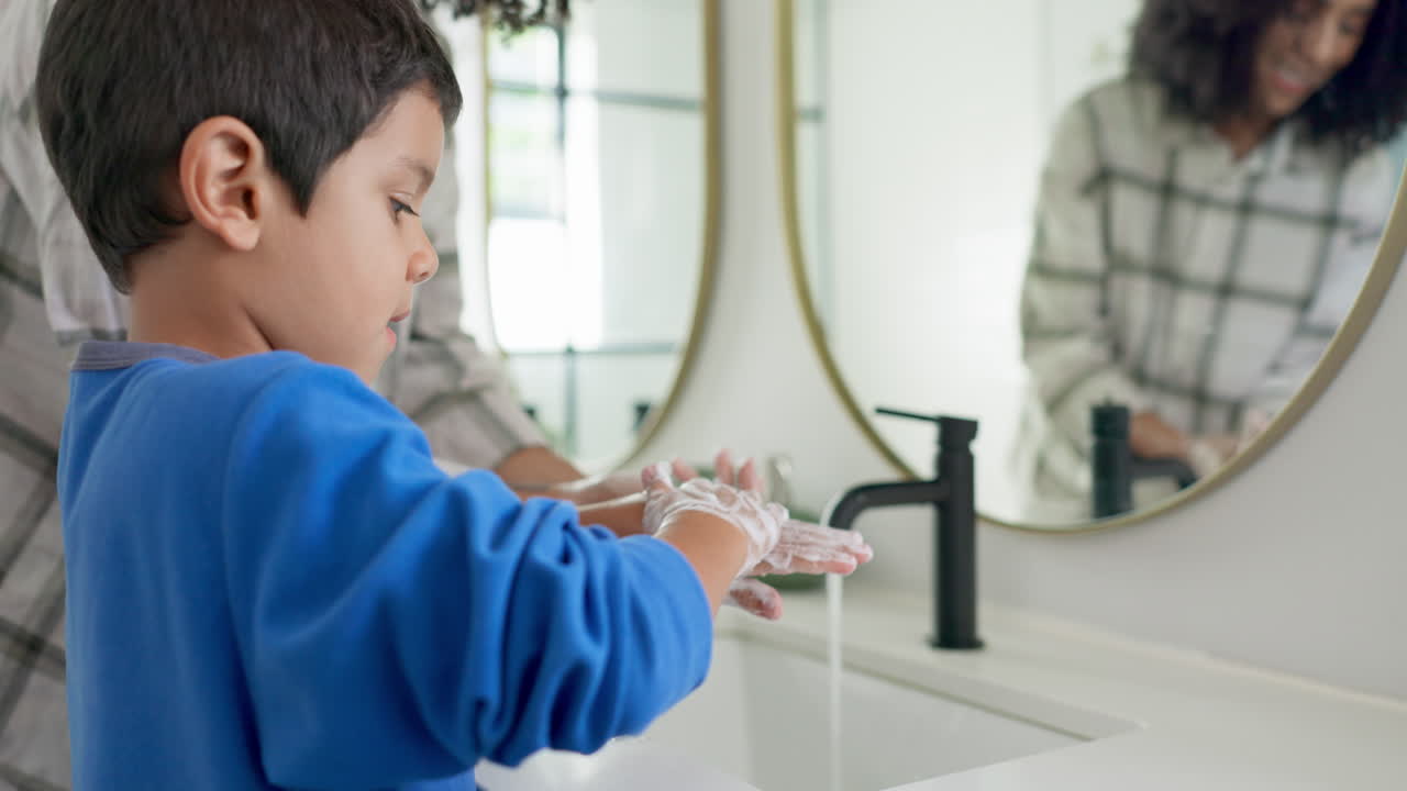 행복한 여자, 아이와 손