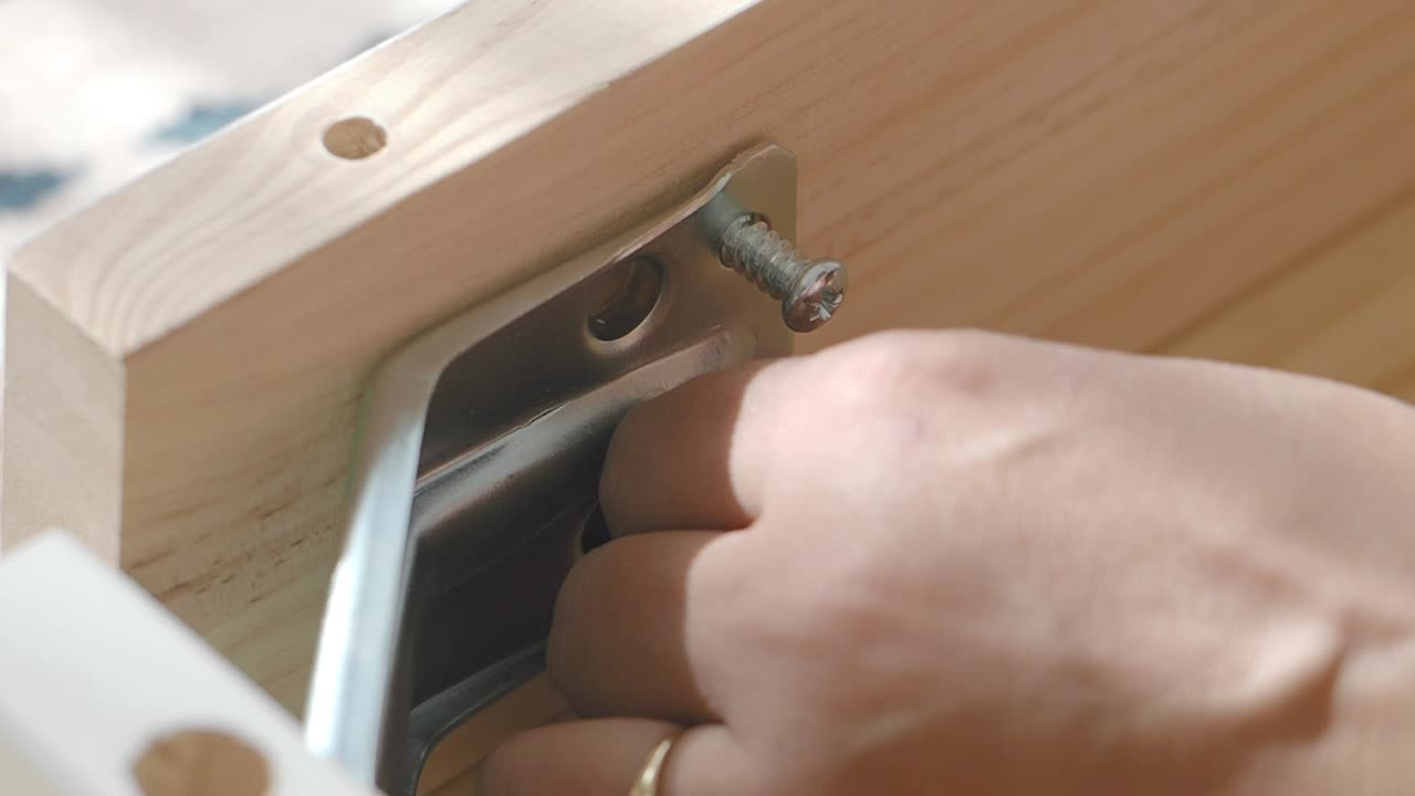 Assembling Wooden Furniture with Metal Brackets