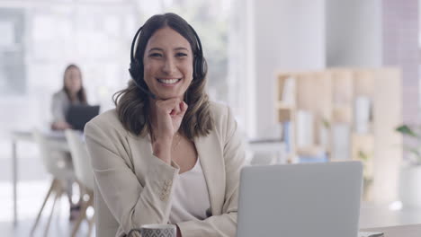 Portrait-of-businesswoman-using-laptop