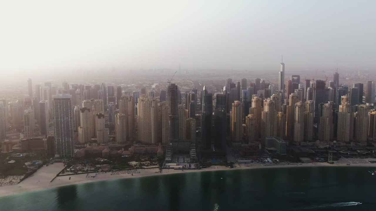Vista aerea dello skyline di Dubai