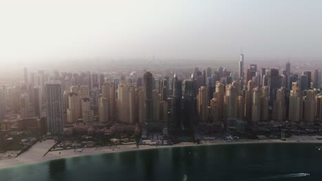 vista aérea del horizonte de dubái