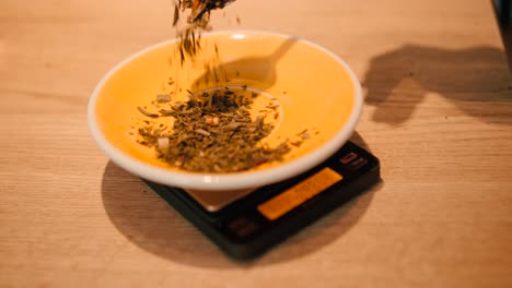 peso ritual de toma de medida de té