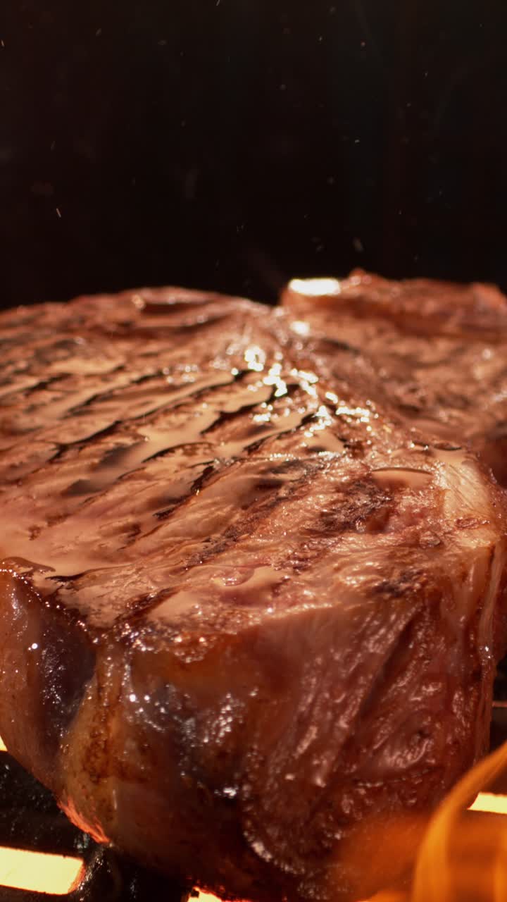 bistec de hueso a la parrilla