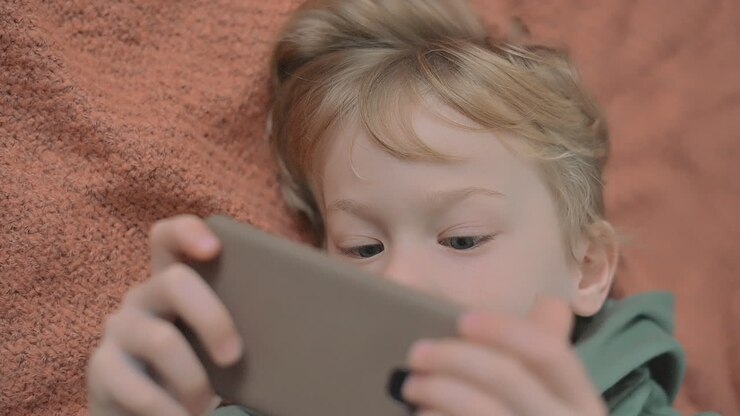 Kid And Technology 2