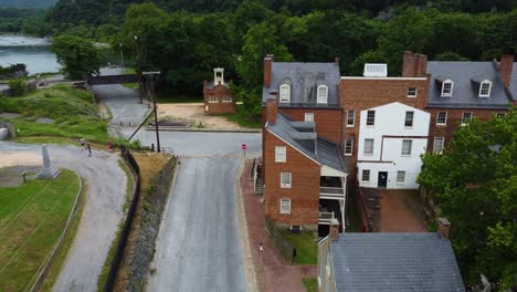 Harper's-Ferry,-West-Virginia,-site-of-John-Brown's-raid-to-fight-slavery