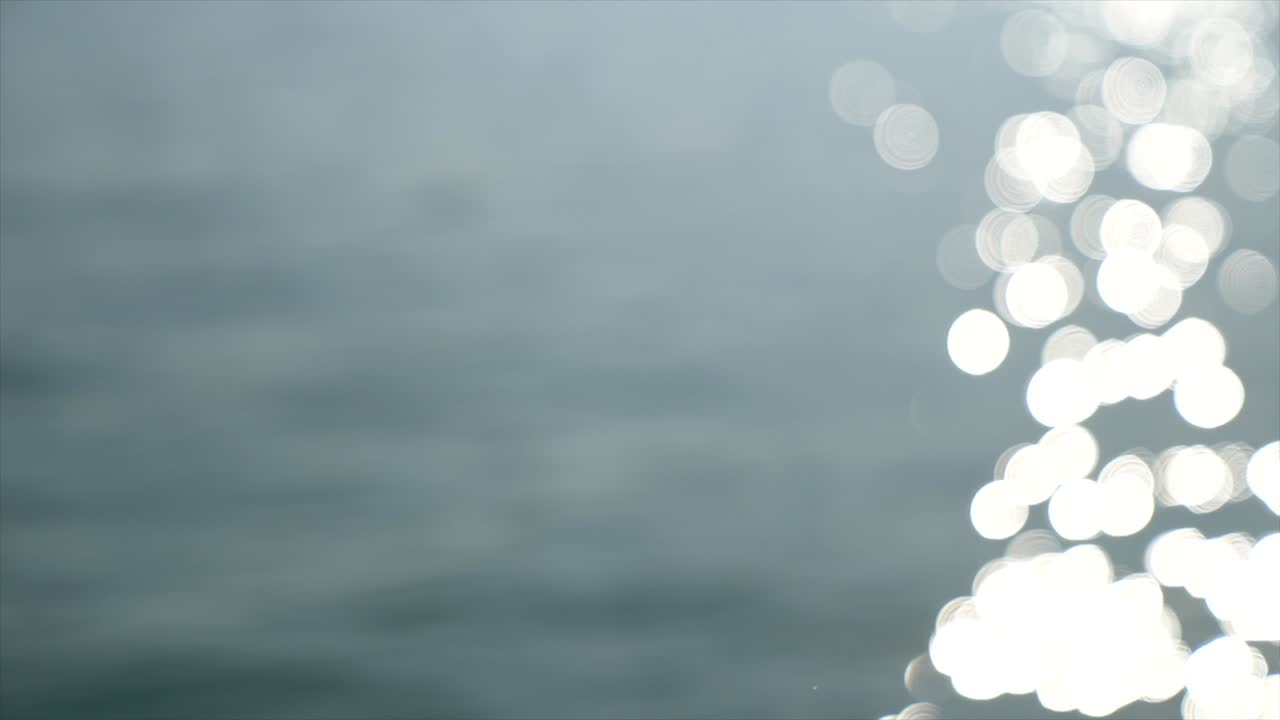 물 보케, 바다에서 빛나는 빛