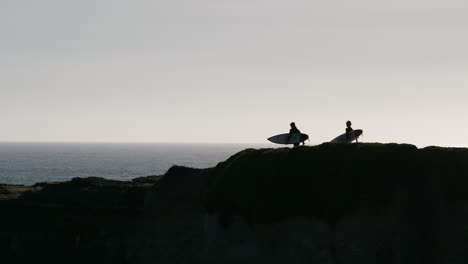 Surfers-in-Santa-Cruz,-California