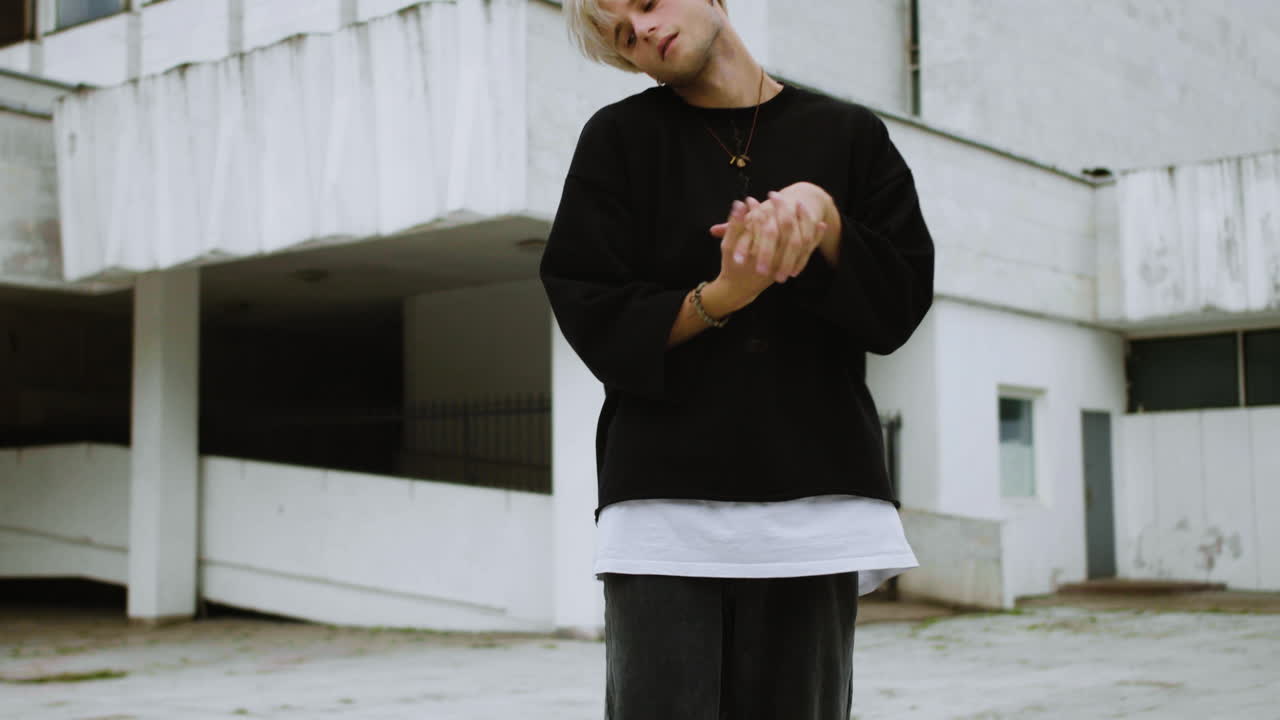 파쿠르를 하기 전의 사람