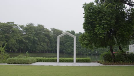 altar arch on side of the lake - marriage place