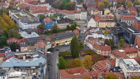 Toller-Flug-Von-Oben-Aus-Der-Luft,-Goethe-Haus,-Historische-Stadt-Weimar,-Thüringen,-Deutschland,-Herbst-23