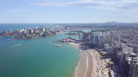 Establishing-shot-of-the-city-of-Guarapari,-Espirito-Santo,-Brazil--aerial-summer-beach-shot