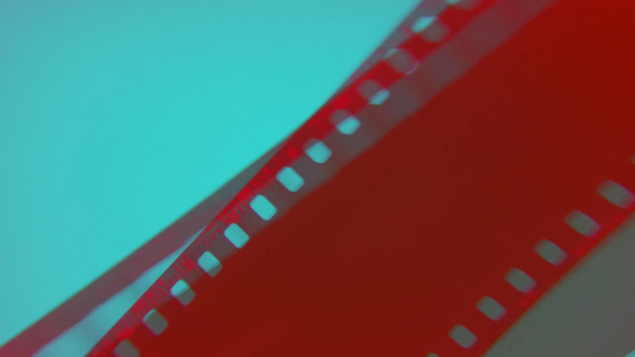 transición de la película vintage roja turquesa